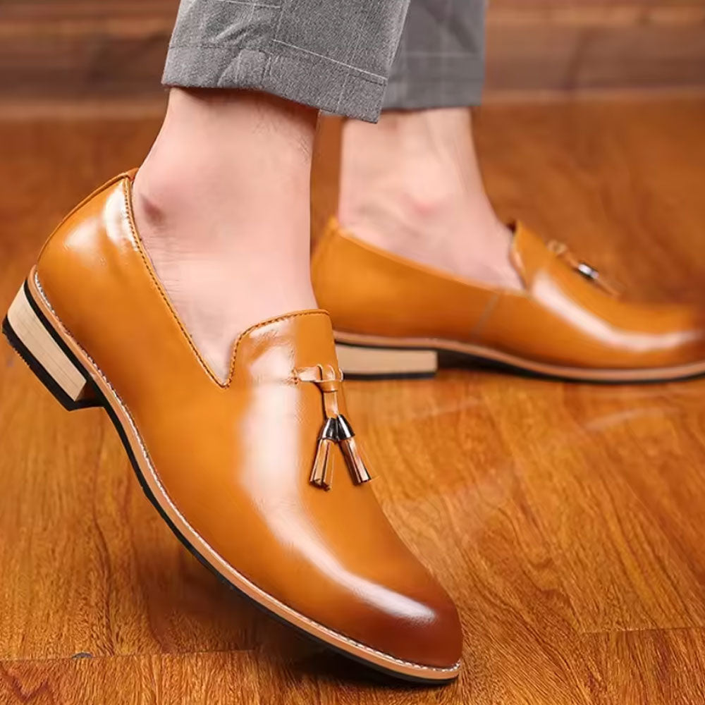 Men’s Pointed Leather Oxford Shoes